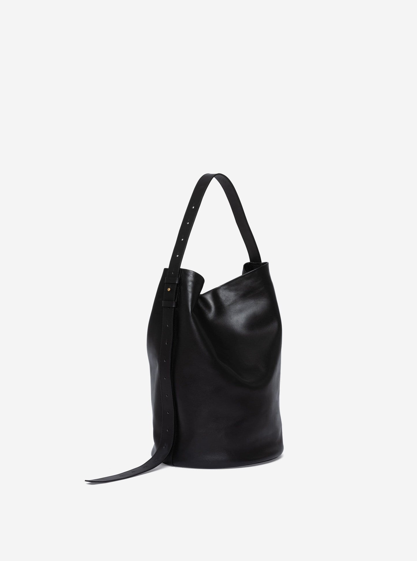 AB 91.1 Bucket Bag Schwarz