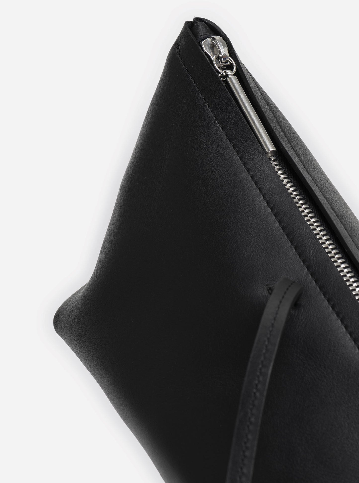 AB 124 Schultertasche Schwarz